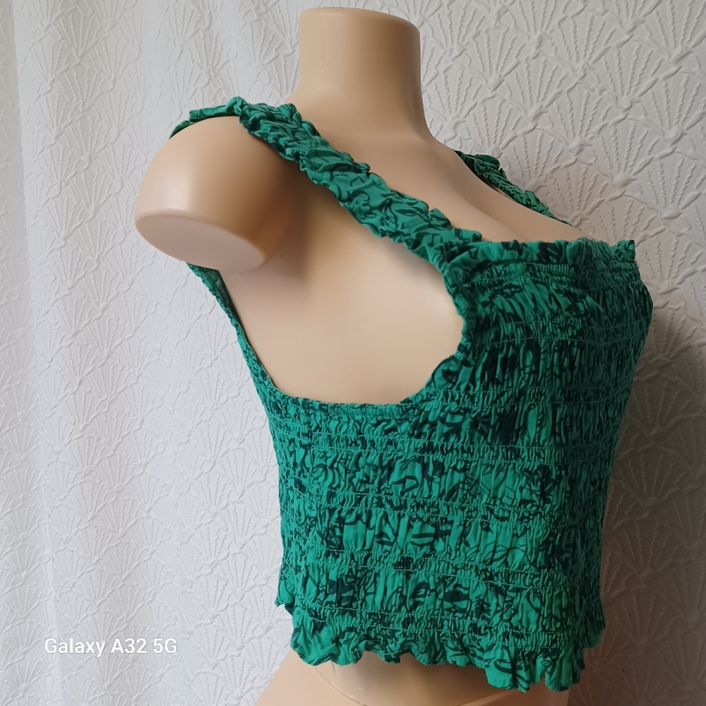 Isabel vy Ingrid+isabel Women SZ XL Green Floral Smocked Women's Top - Picture 4 of 11